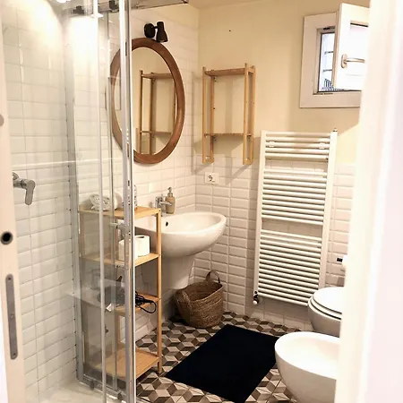 アパート Garibaldi 7 ヴェローナ