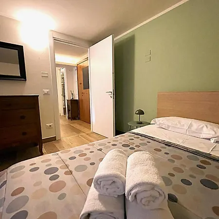 Lägenhet Garibaldi 7